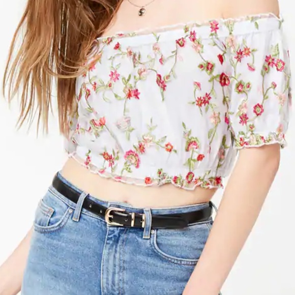 Women's White Floral Crop top - Picture 1 of 5